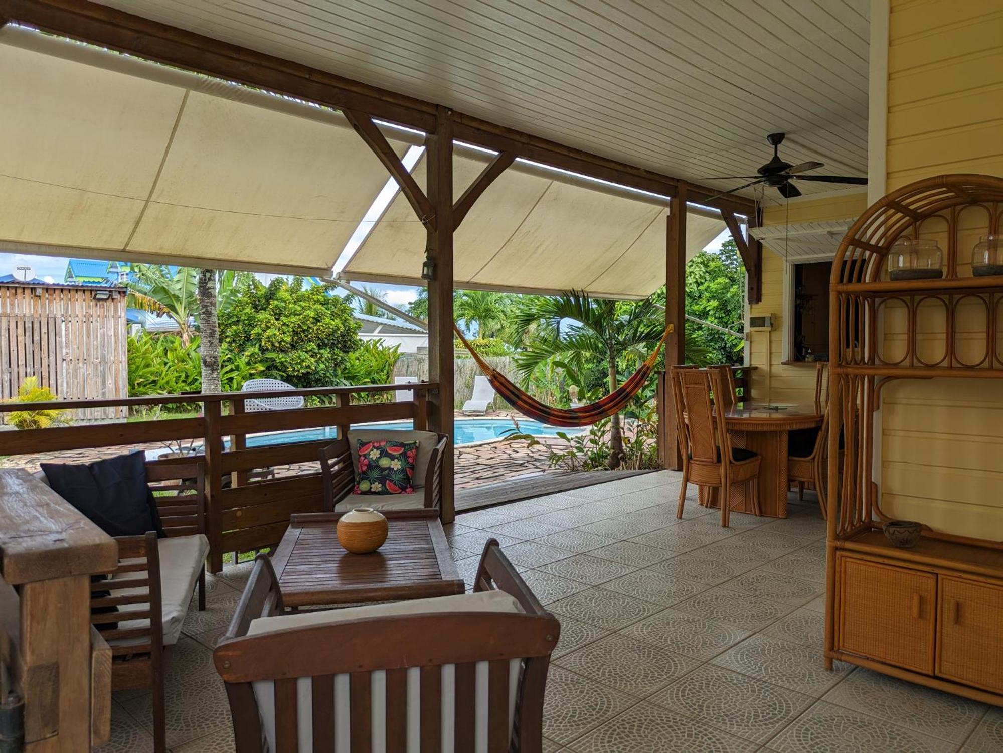 Charmante Villa Creole Climatisee, Jardin Tropical Et Piscine Prives Lamentin Exteriér fotografie
